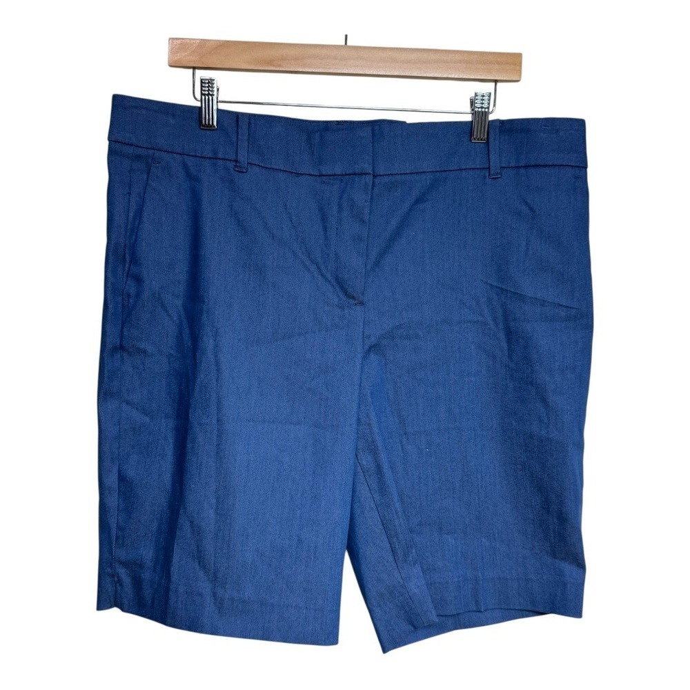 Ann Taylor Women's Blue Boardwalk Shorts Size 14 Career Casual